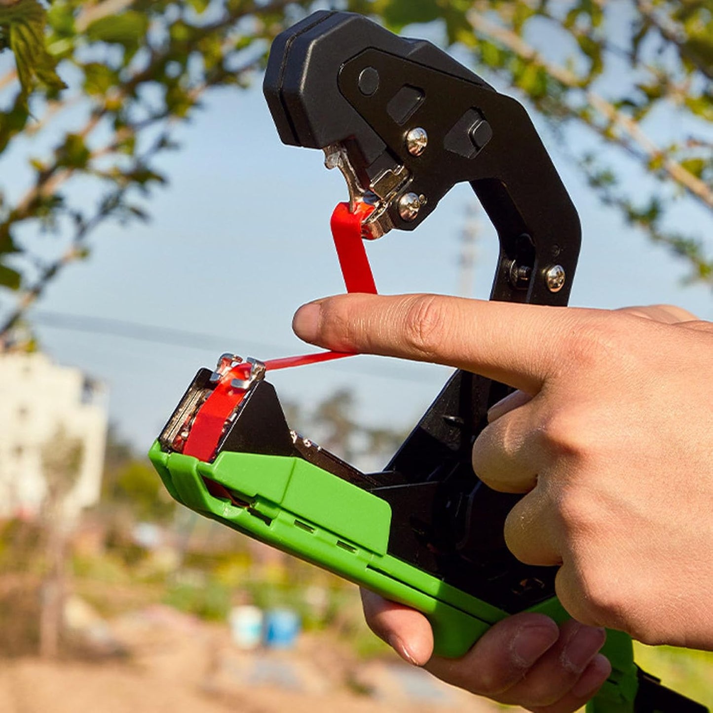 Heavy-Duty Plant Tying Tool