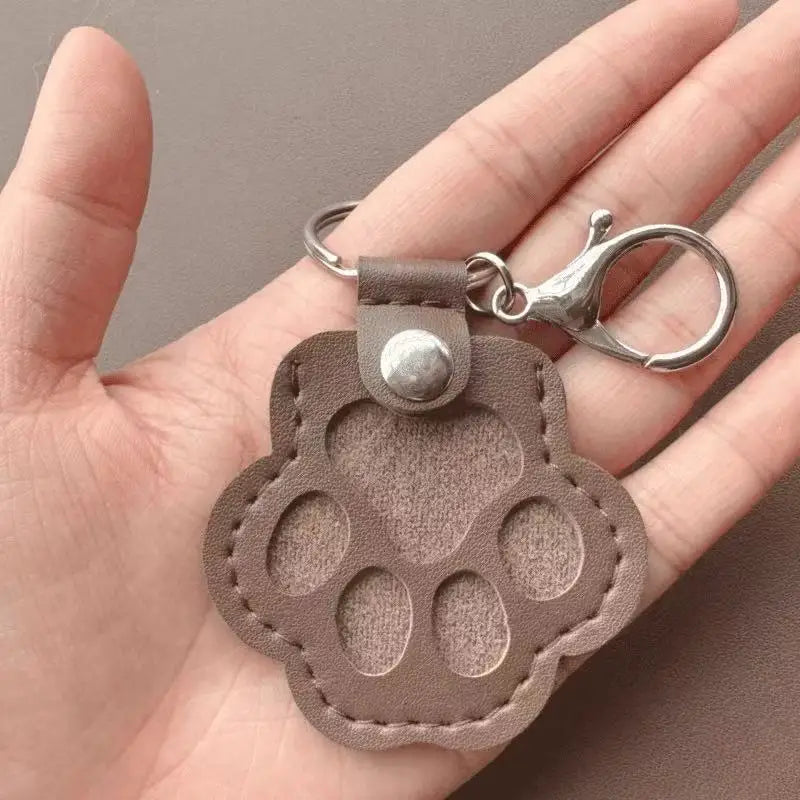 Pet Hair Storage Keychain