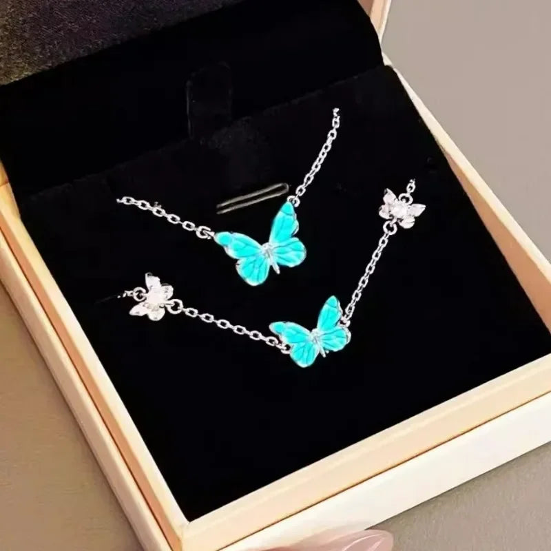 2pcs Glow in The Dark Pendant Necklace Bracelet Mermaid Spiral Fashion Jewelry Night Necklace Butterfly Necklace Women Jewelry