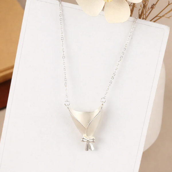 Eternal Bouquet Necklace