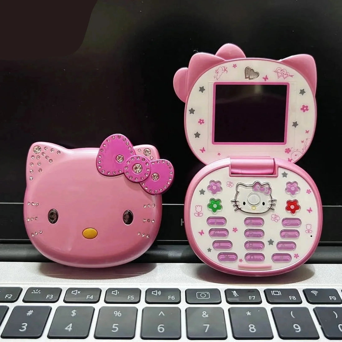 Hello Kitty Flip Phone
