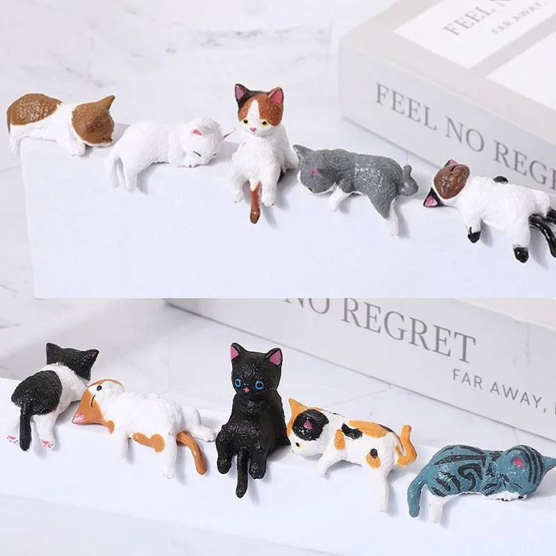 Mini Cat Desk Figurines