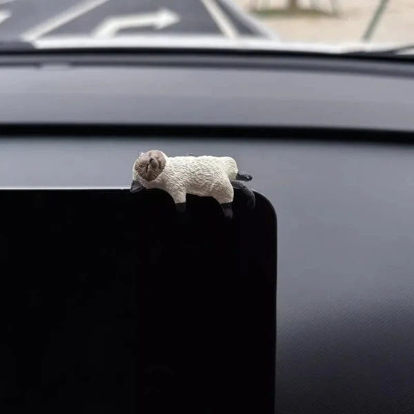 Mini Cat Desk Figurines
